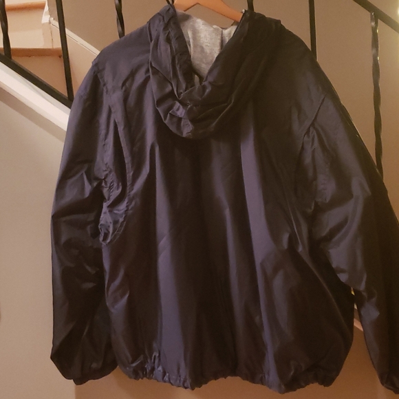 Men's Ultraclub Windbreaker with Heavy Lining - Picture 2 of 6